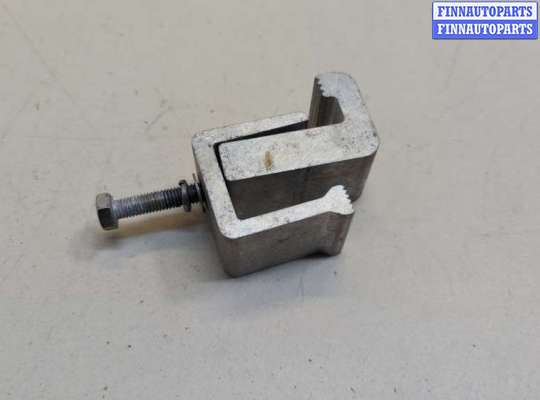 купить Кронштейн (лапа крепления) на Volkswagen Amarok 2010-2025