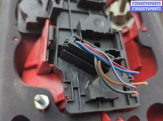 купить Фонарь (задний) на Volkswagen Passat 5 2000-2005