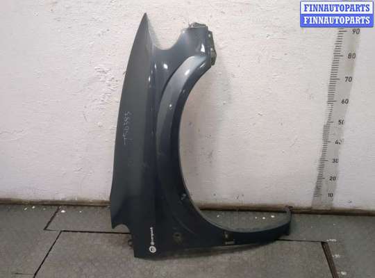 купить Крыло на Chrysler Voyager 2000-2007