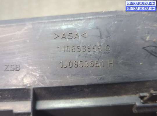 купить Решетка радиатора на Volkswagen Golf 4 1997-2005