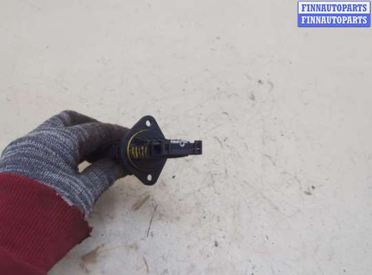 купить Измеритель потока воздуха (расходомер) на Mercedes C W203 2000-2008