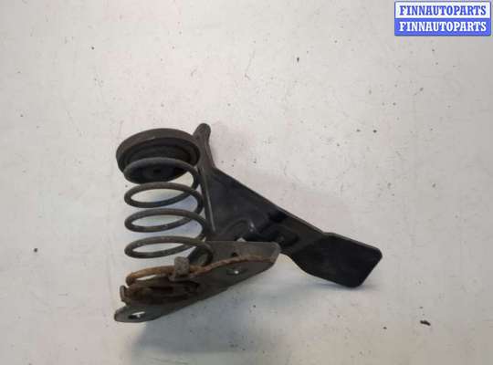 Замок капота