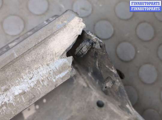 купить Накладка на порог на Mercedes E W212 2009-2013
