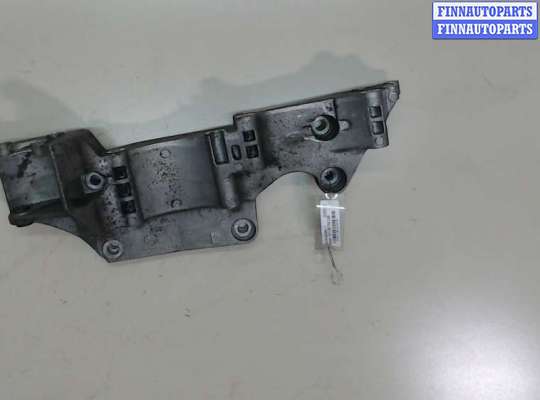 Кронштейн крепления генератора VG2476775 на Volkswagen Golf 4 1997-2005