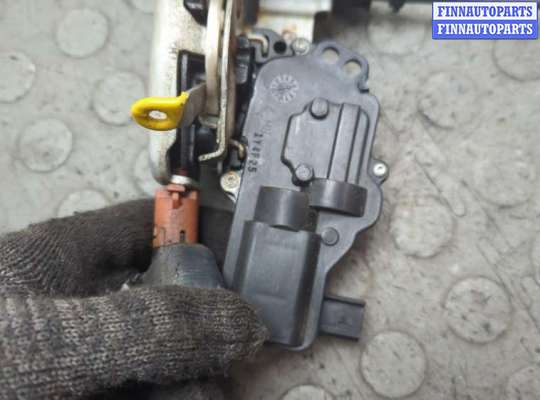 Замок боковой двери