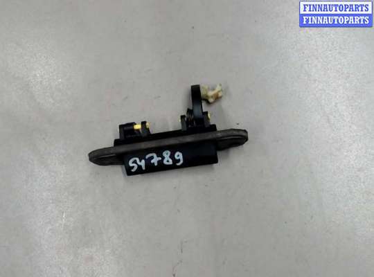 купить Ручка крышки багажника на Mazda MPV 1999-2006