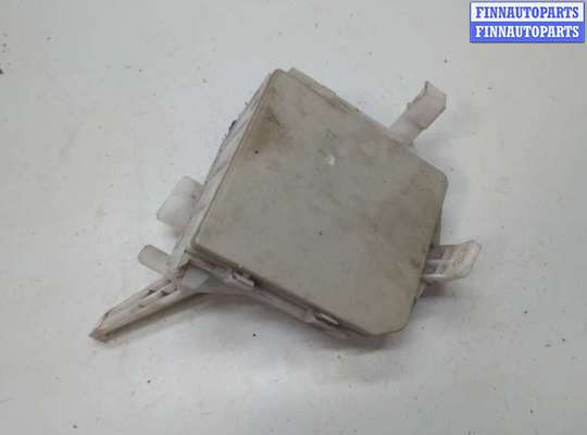 Блок предохранителей NS1032304 на Nissan Note E11 2005-2013