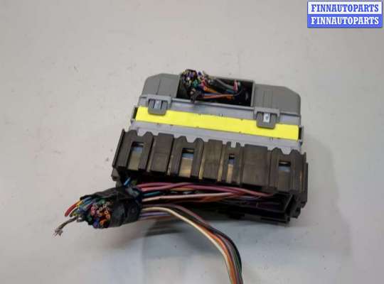 купить Фишка (разъем) на Chrysler Town-Country 2001-2007
