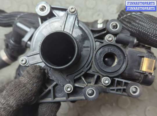 купить Насос водяной (помпа) на BMW X1 (F48) 2015-2022