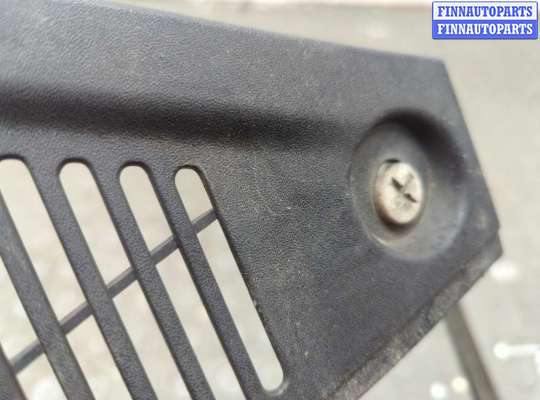 купить Жабо под дворники (дождевик) на Volkswagen Touareg 2002-2007