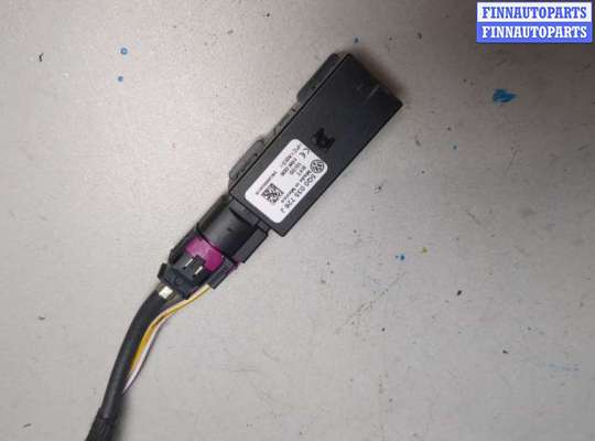 купить Разъем AUX/USB на Volkswagen Jetta 7 2018-2024