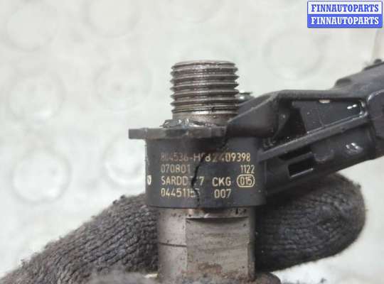 купить Форсунка топливная на Opel Vivaro 2001-2014