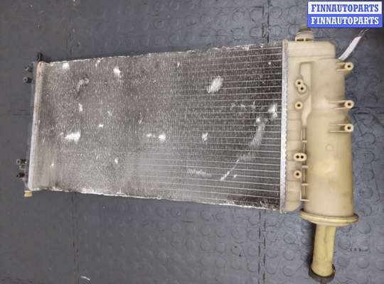 купить Радиатор охлаждения двигателя на Fiat Punto 1999-2010