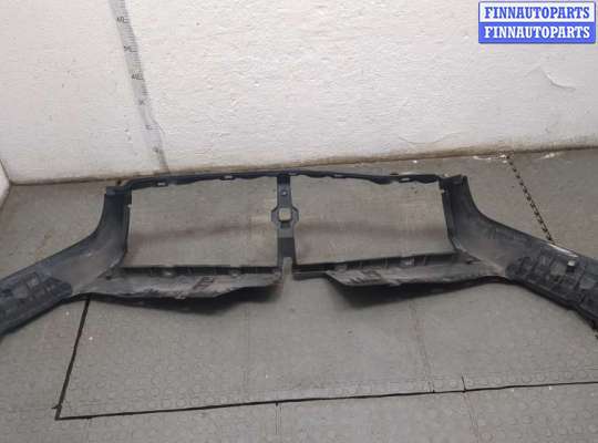 купить Накладка решетки радиатора на Infiniti QX56 2010-2013