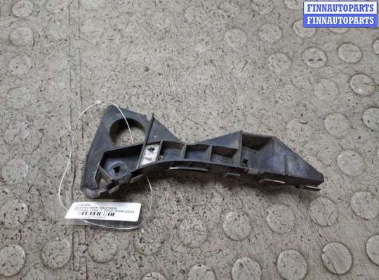 купить Кронштейн бампера на Pontiac Vibe 1 2002-2008