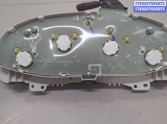 купить Щиток приборов (приборная панель) на Mazda Tribute 2001-2007