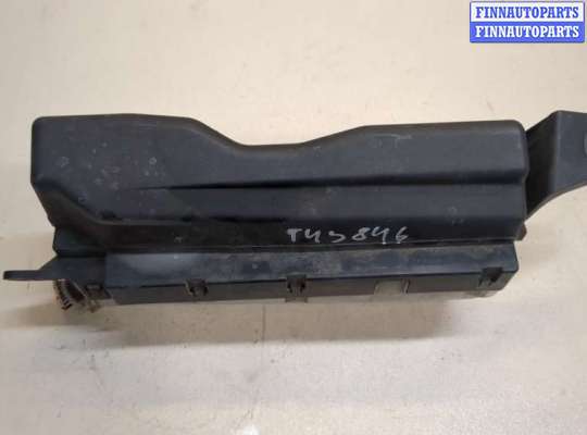 купить Блок предохранителей на Toyota Avensis 2 2003-2008