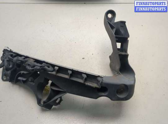 Кронштейн фары AU1675437 на Audi A5 (8T) 2007-2016