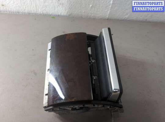 Дисплей бортового компьютера на Audi A8 (D3, 4E)