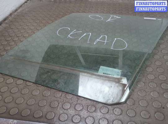 Стекло боковой двери RN1573132 на Renault Scenic 1996-2002