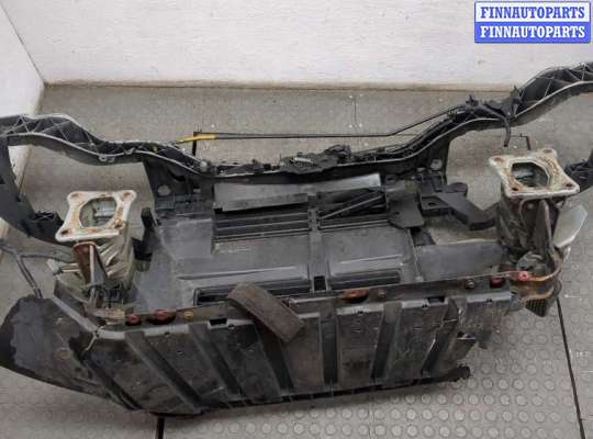 Диффузор (кожух) вентилятора радиатора на Ford Focus III