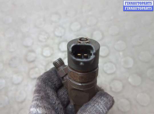 Форсунка топливная на Renault Scenic II