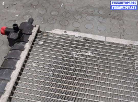 купить Радиатор охлаждения двигателя на Opel Zafira B 2005-2014