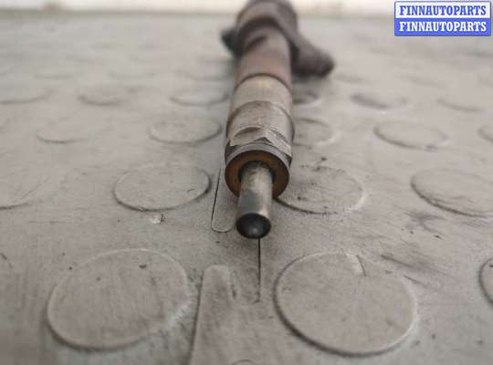 купить Форсунка топливная на Mitsubishi Carisma 1995-2004