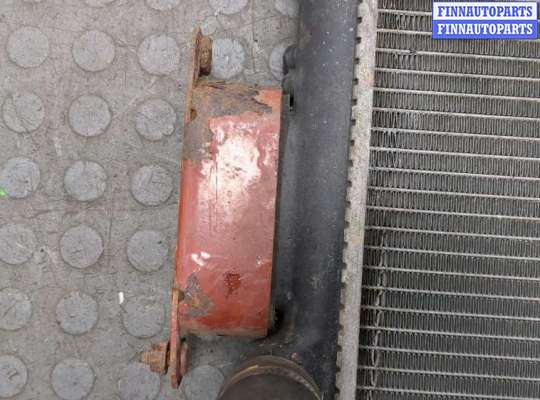 купить Радиатор охлаждения двигателя на Iveco Daily 3 2000-2005
