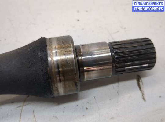 Приводной вал (Полуось в сборе)