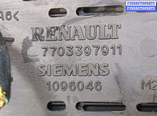 купить Блок предохранителей на Renault Scenic 1996-2002