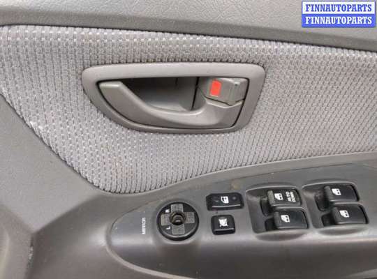 купить Стекло боковой двери на Hyundai Tucson 1 2004-2009