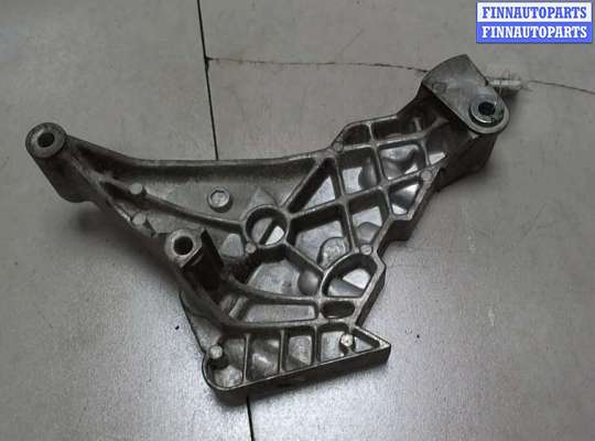 купить Кронштейн компрессора кондиционера на Volkswagen Passat 6 2005-2010