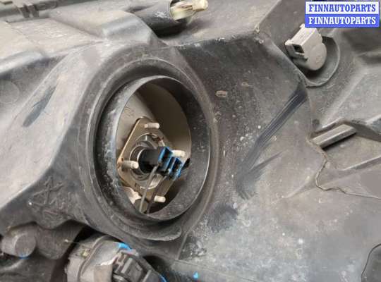 купить Кронштейн фары на Renault Scenic 2009-2012