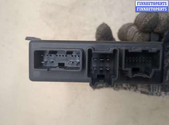 купить Блок управления доводчика багажной двери на Subaru Legacy Outback (B15) 2014-2019