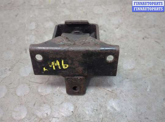купить Кронштейн редуктора на Mitsubishi Montero Sport / Pajero Sport 1996-2008