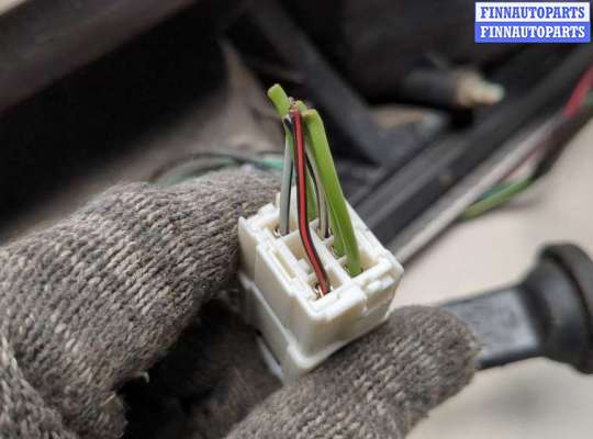 купить Фонарь (задний) на Nissan X-Trail (T30) 2001-2007