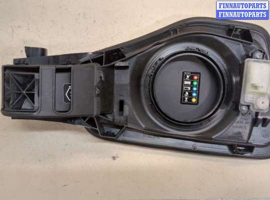 Лючок бензобака