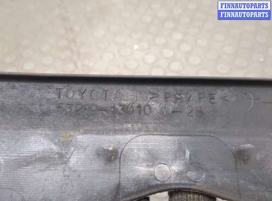 купить Накладка замка капота на Toyota Corolla Verso 2002-2004