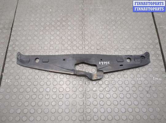 купить Накладка замка капота на Toyota Corolla Verso 2002-2004