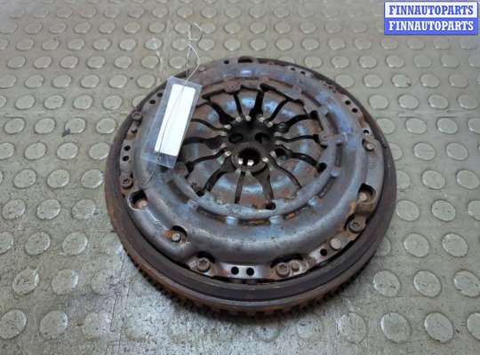 Маховик RN1555219 на Renault Megane 3 2009-2016