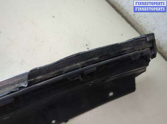 купить Решетка радиатора на Volkswagen Golf 7 2012-2020