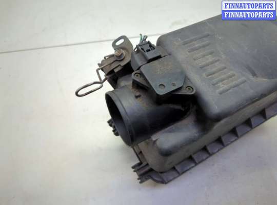 купить Корпус воздушного фильтра на Toyota Avensis 2 2003-2009