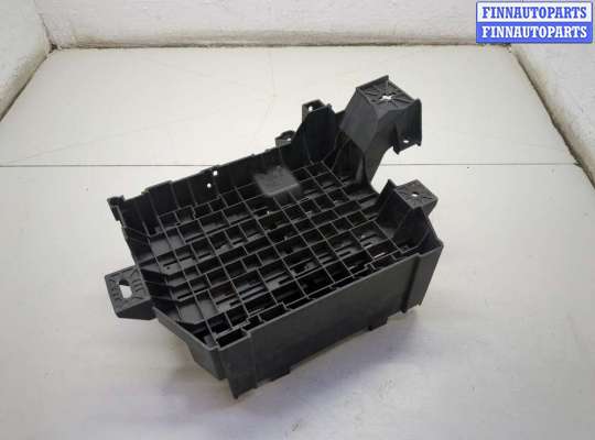 купить Корпус блока предохранителей на Cadillac Escalade 4 2014-2020