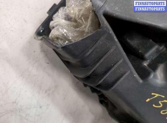 купить Корпус воздушного фильтра на Mercedes C W203 2000-2008