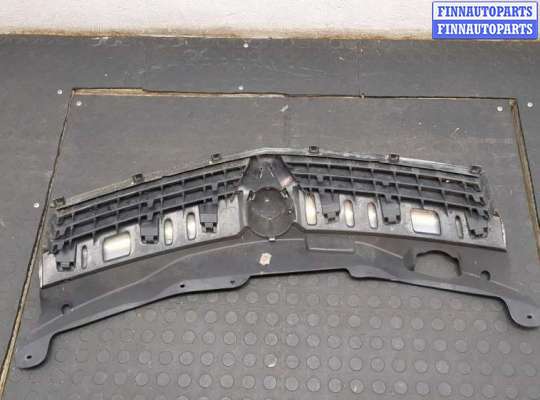 купить Решетка радиатора на Opel Astra H 2004-2010