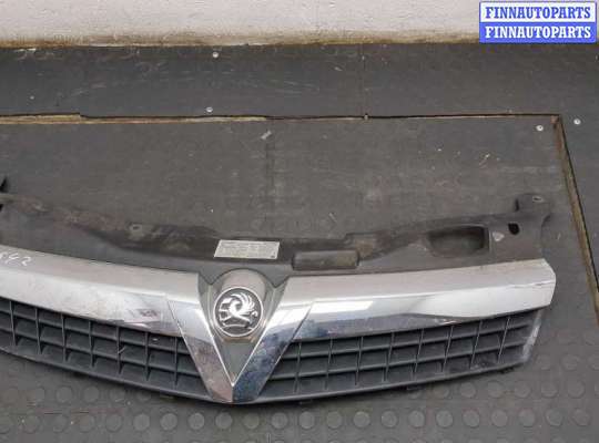 купить Решетка радиатора на Opel Astra H 2004-2010