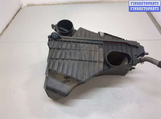 Измеритель потока воздуха (расходомер) AU1693942 на Audi Q7 2005-2015