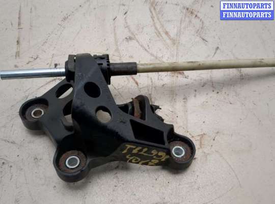 Купить Кронштейн кулисы КПП на Seat Ibiza 3 2001-2008 Кронштейн кулисы КПП ST348538 на Seat Ibiza 3 2001-2008