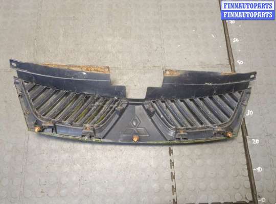 купить Решетка радиатора на Mitsubishi Outlander XL 2006-2012